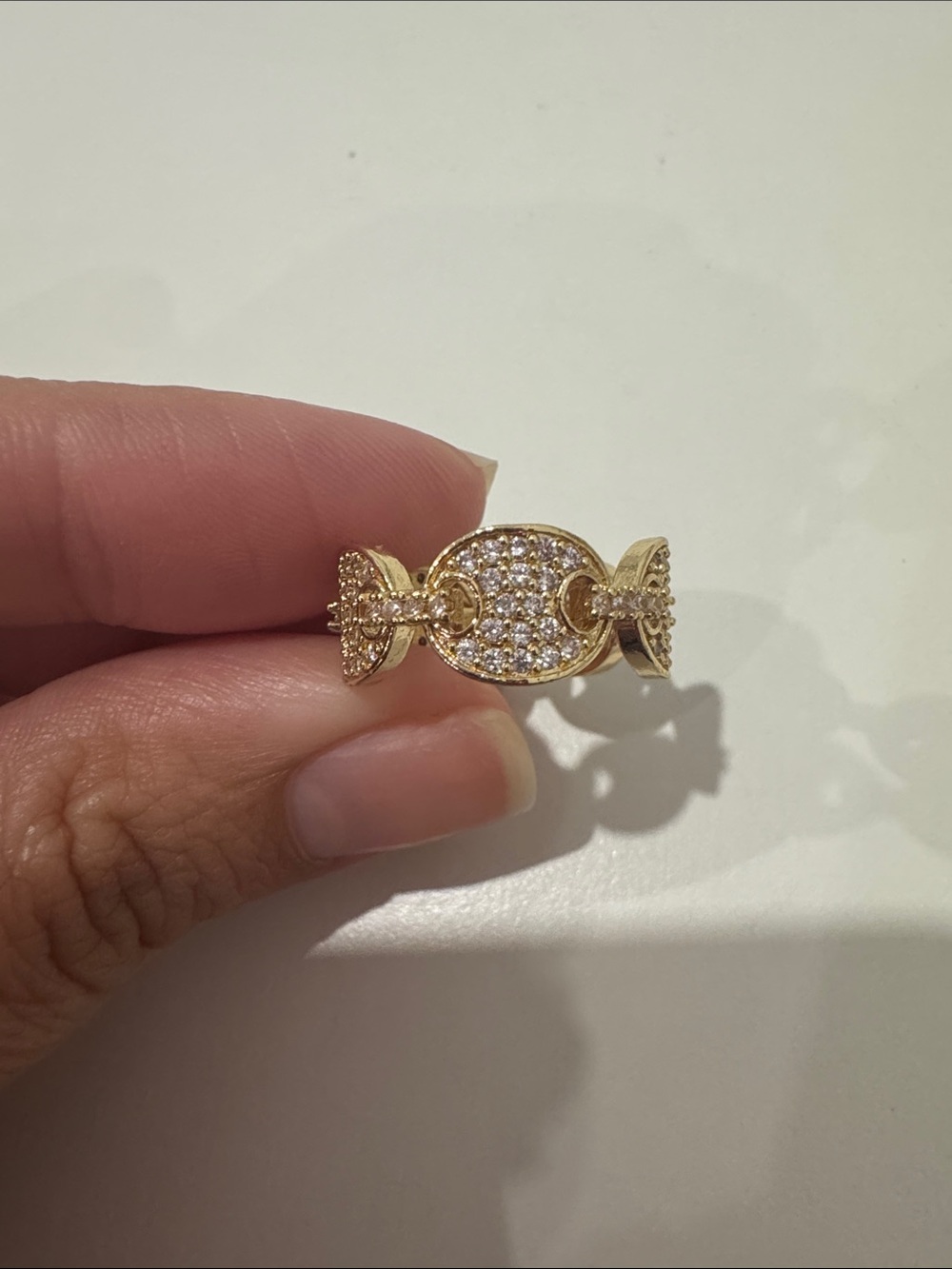 Gold Pavé Gucci Link Ring with Crystal Accents - Women Jewelry- size 6